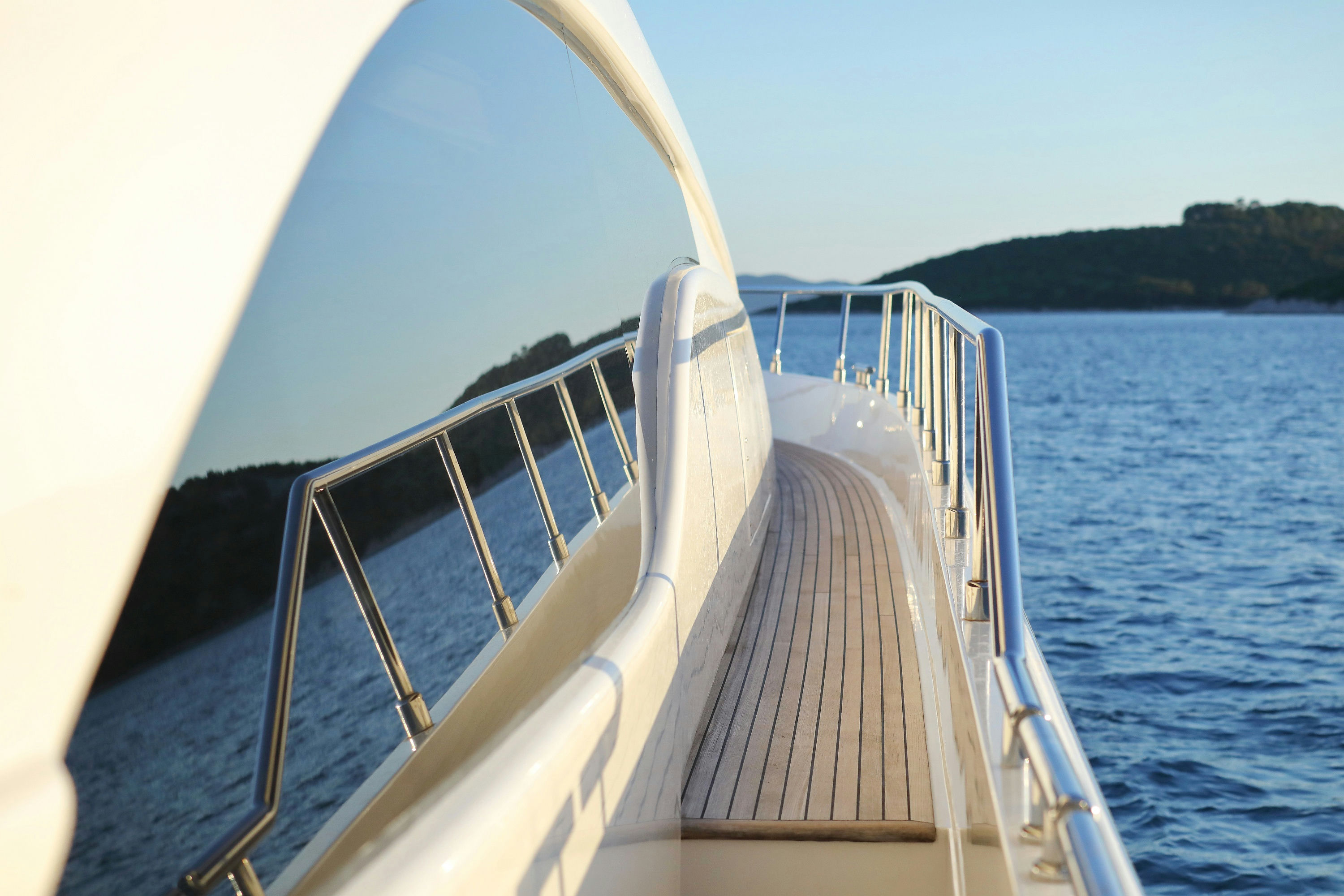 Ferretti681 exterior Split weekly yacht cahrter