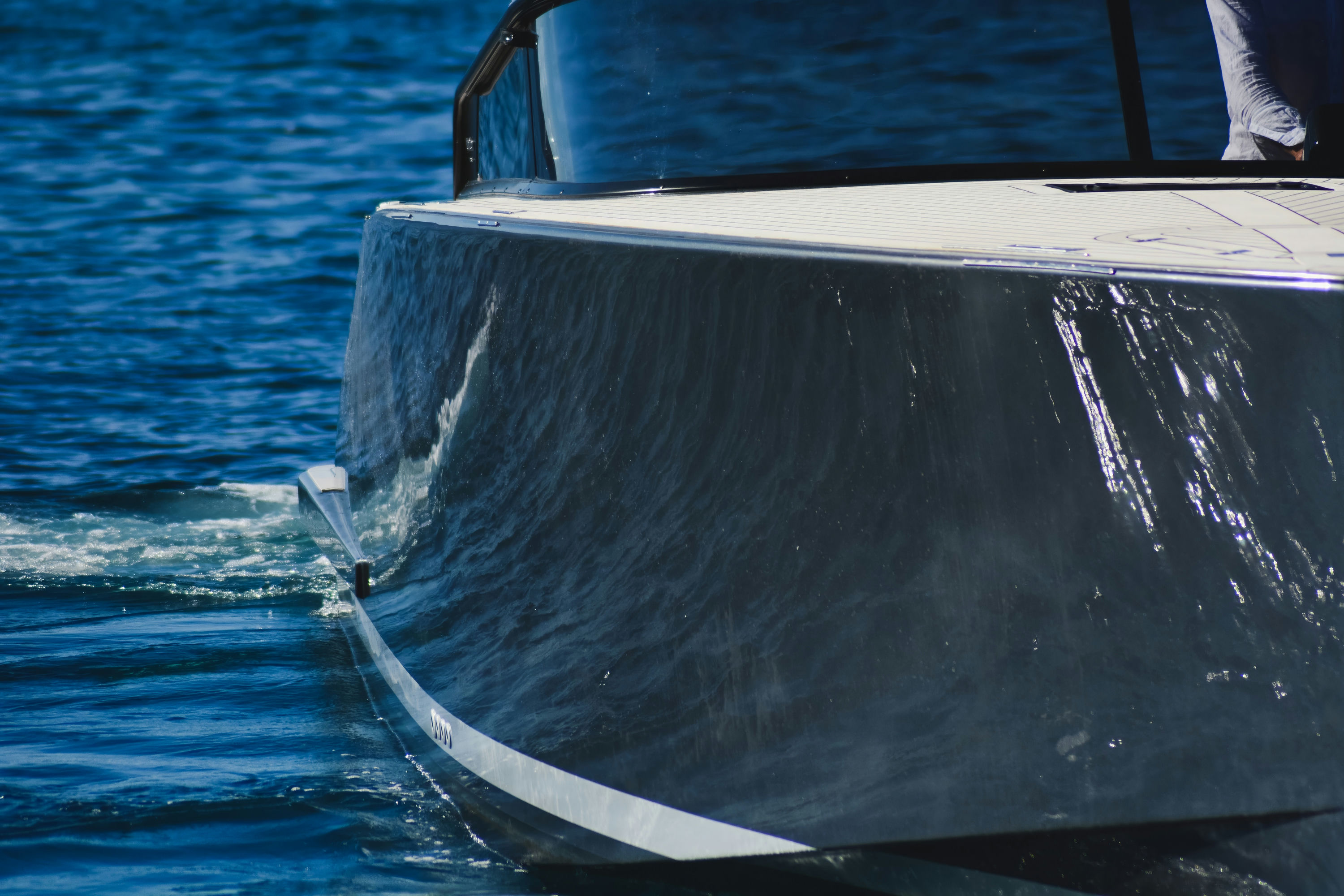 Exterior VANDUTCH 32 image 7