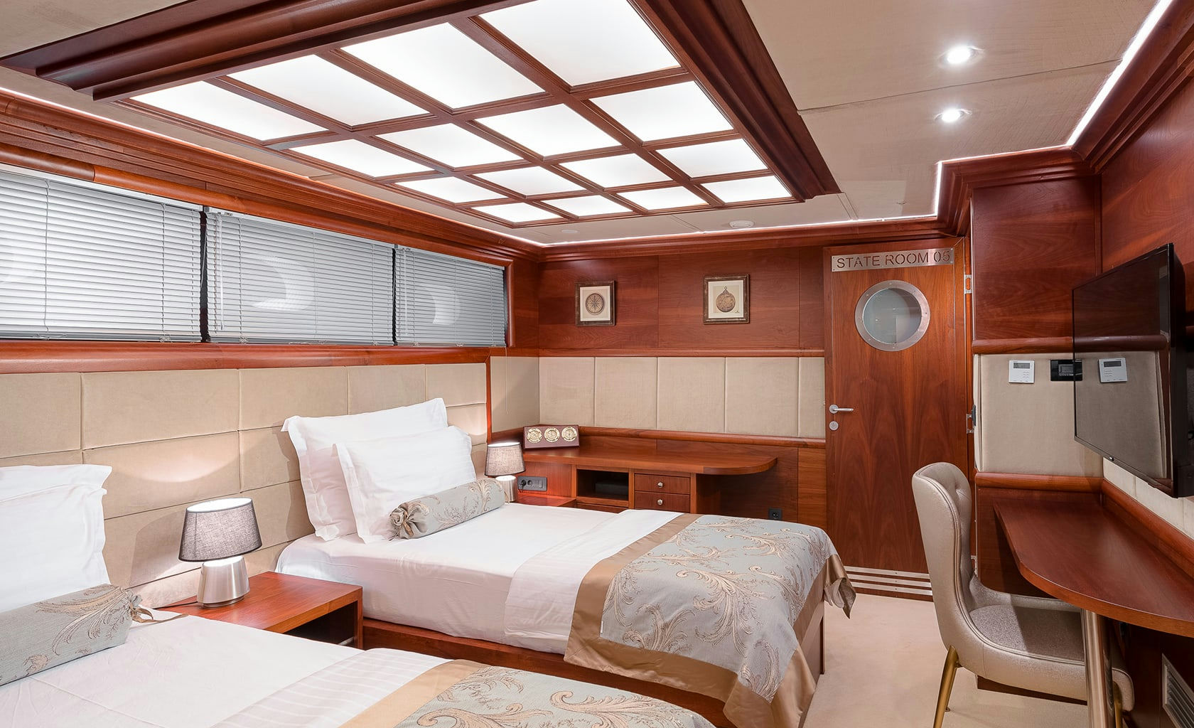 Interior LADY GITA image 19