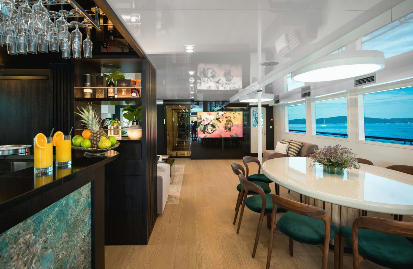 Interior Agape Rose image 28