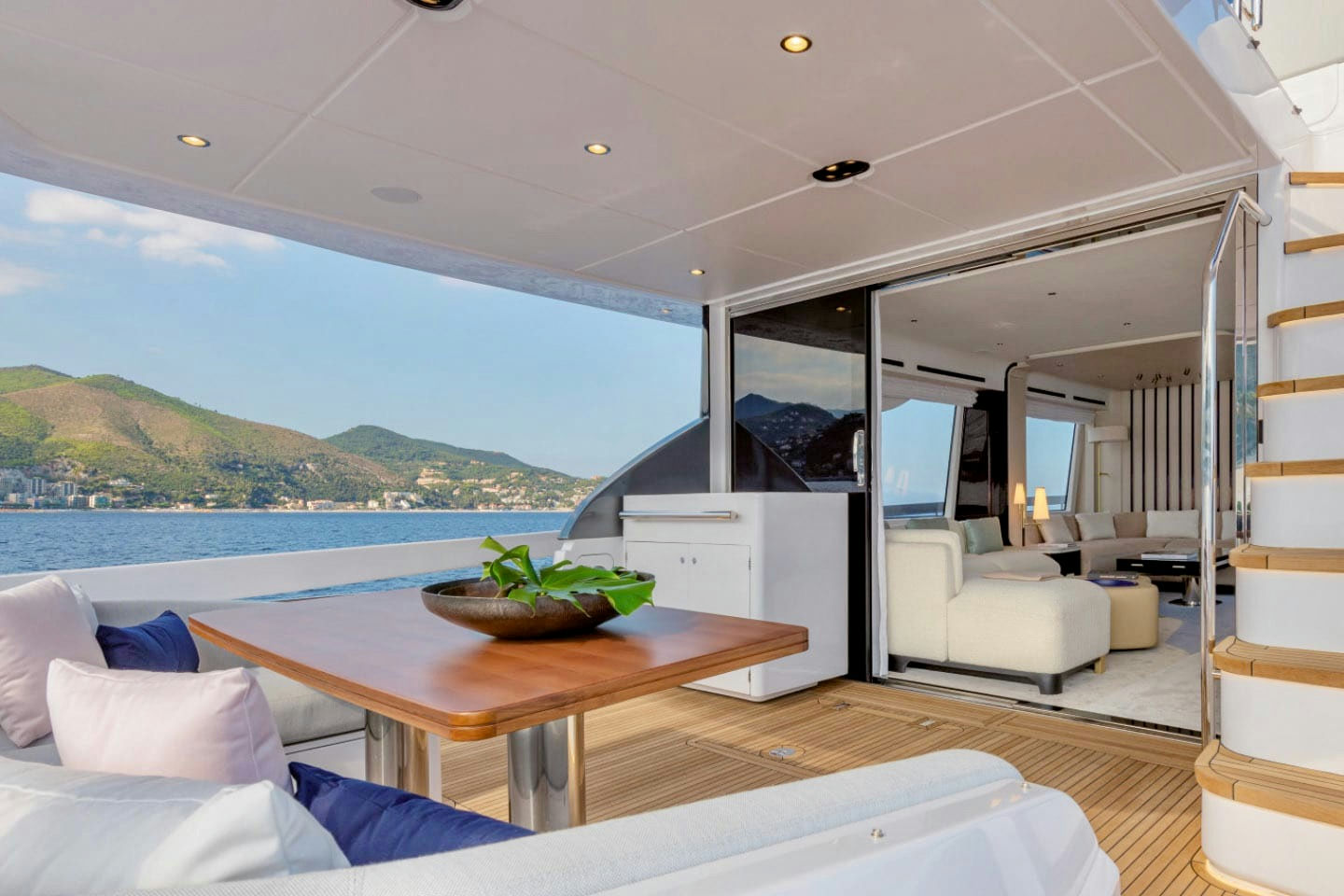 Split charter Azimut 78