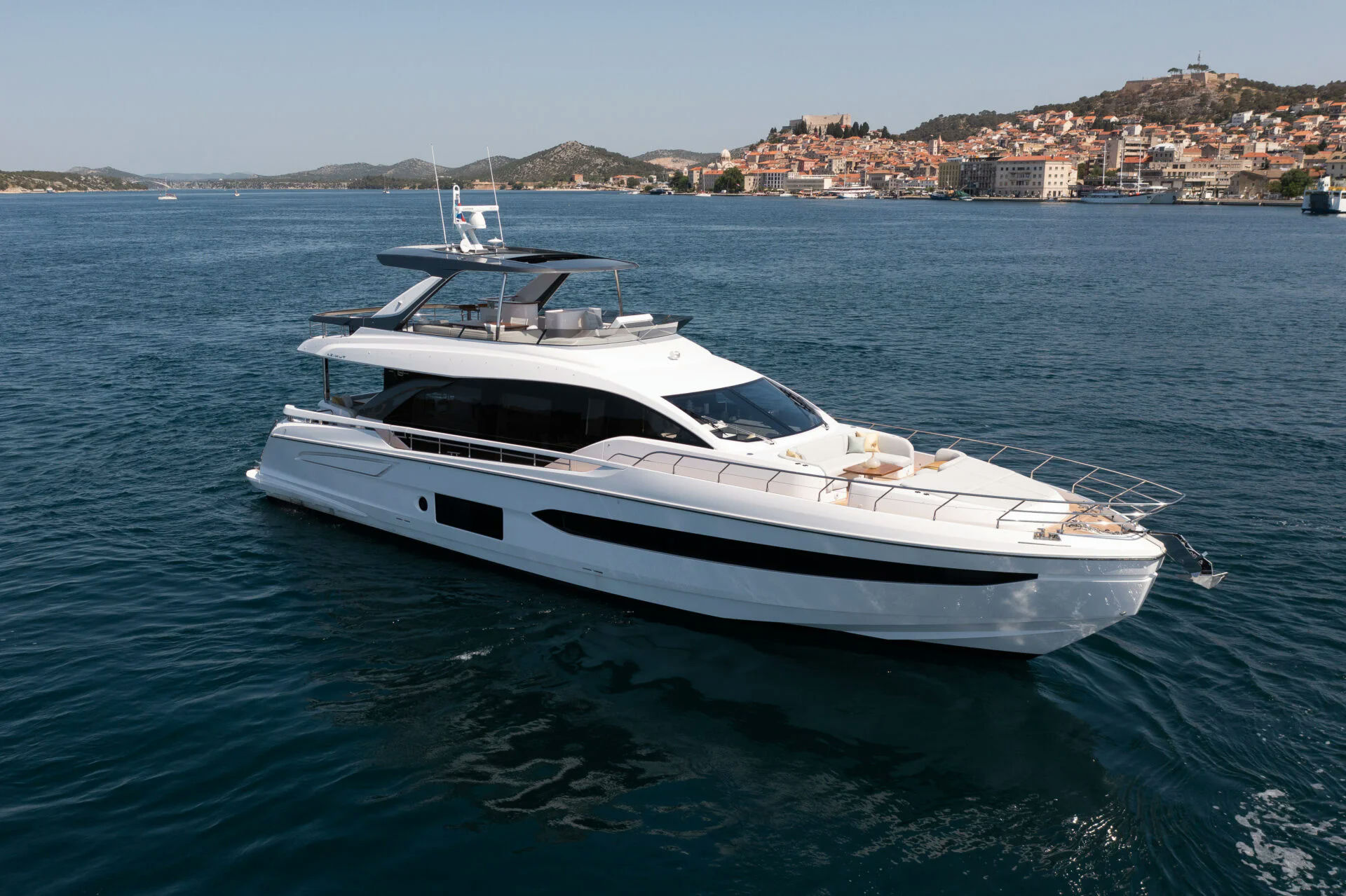 Yacht charter trogir