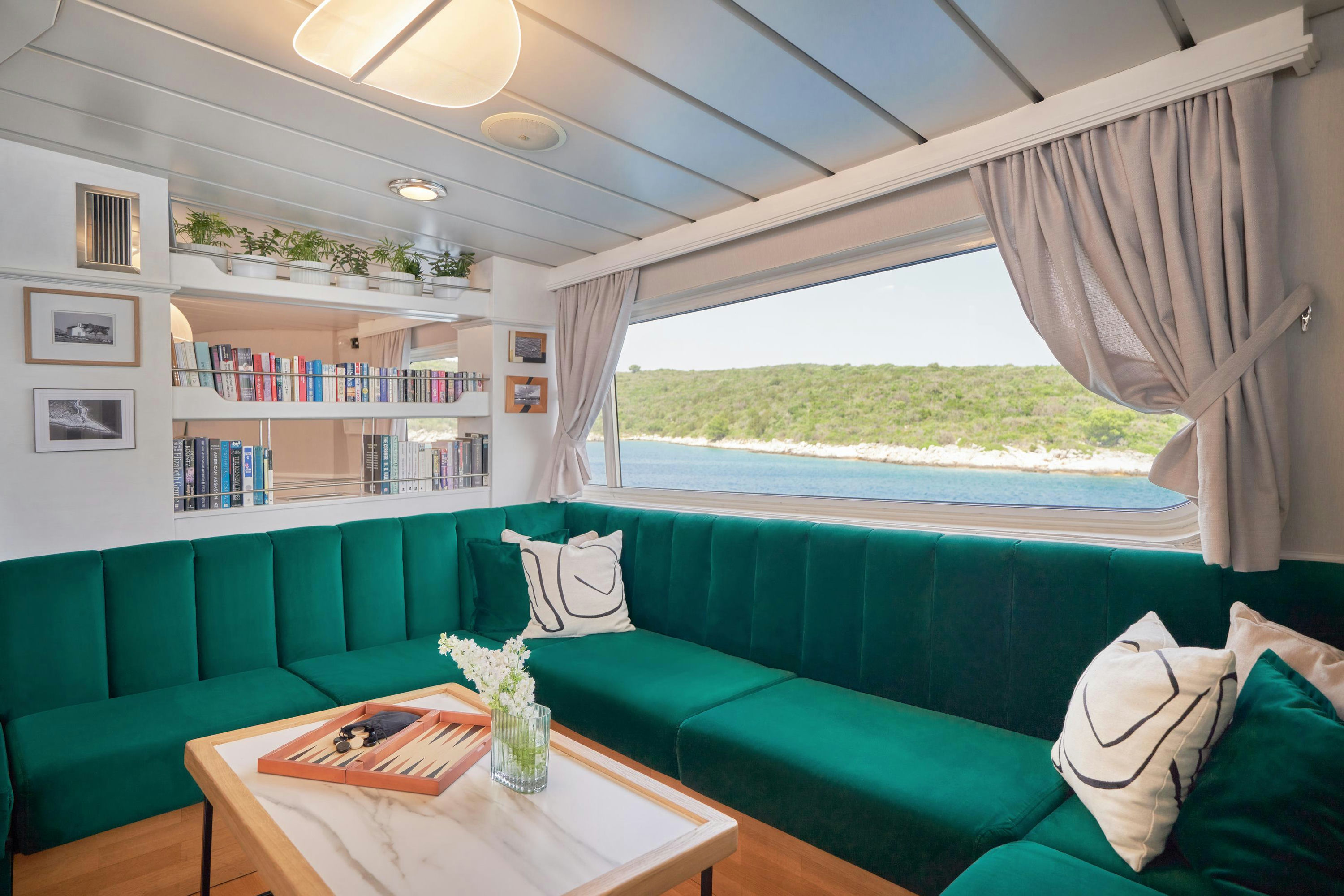 Interior La Perla image 28