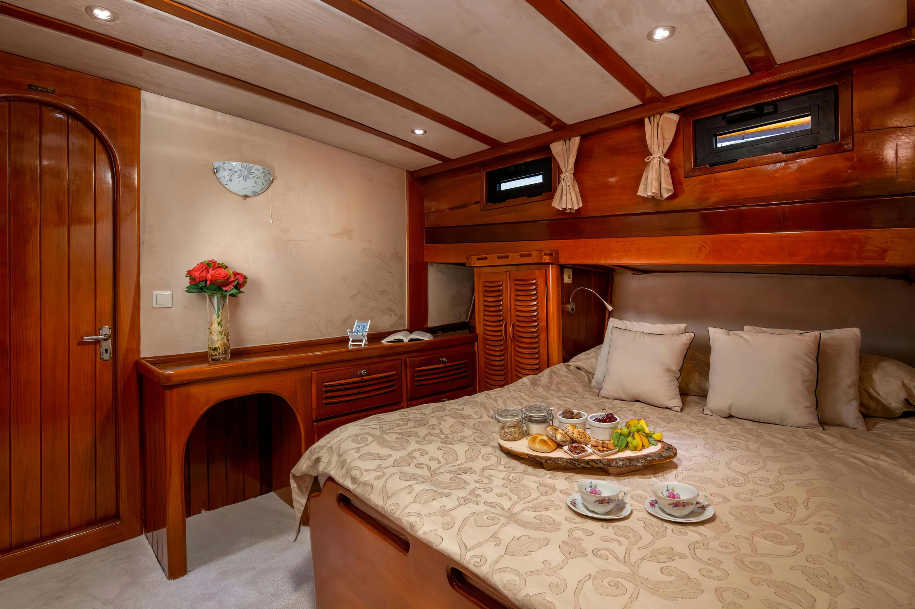 Interior ELEGANZA image 20