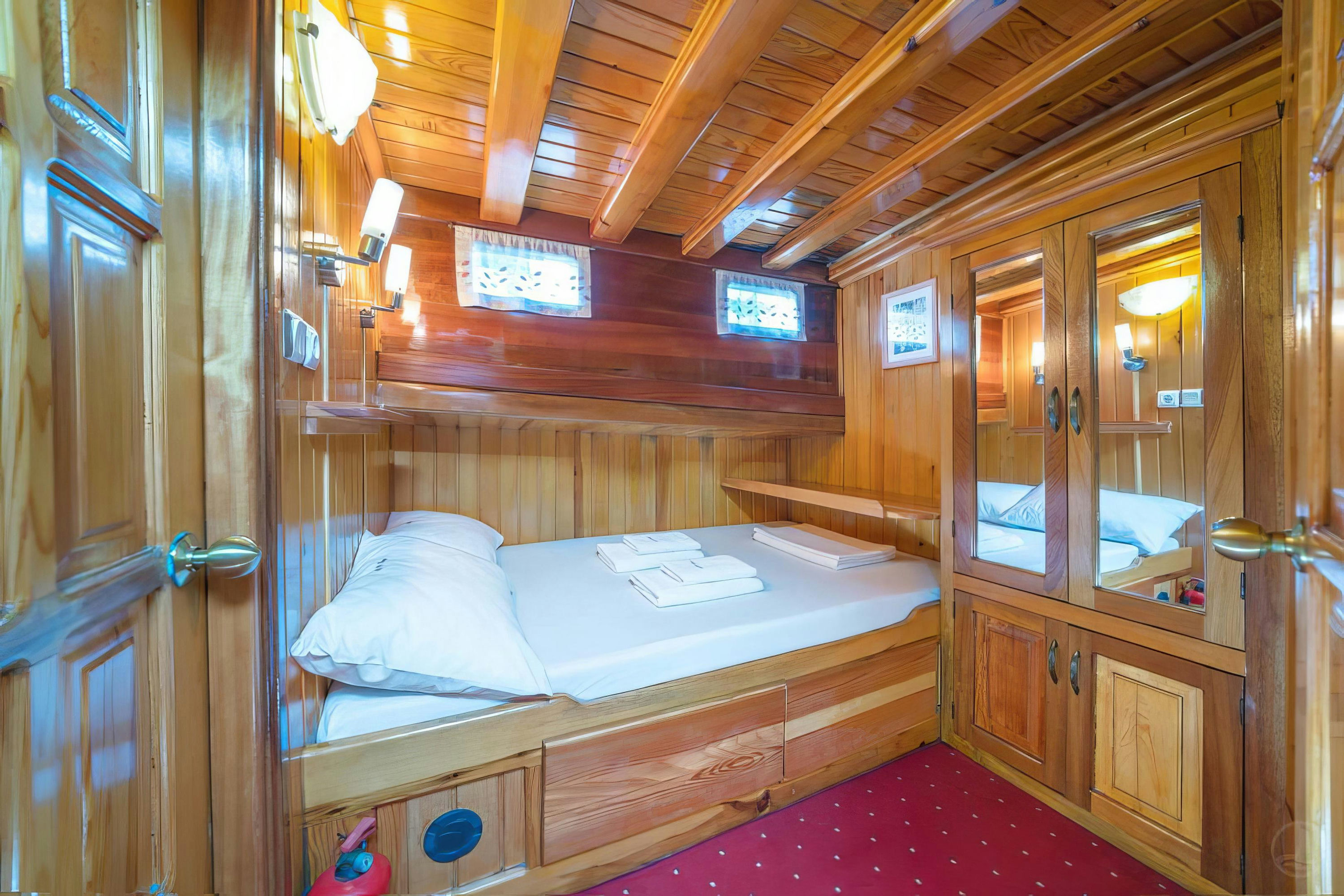 Interior Gulet Tango image 17