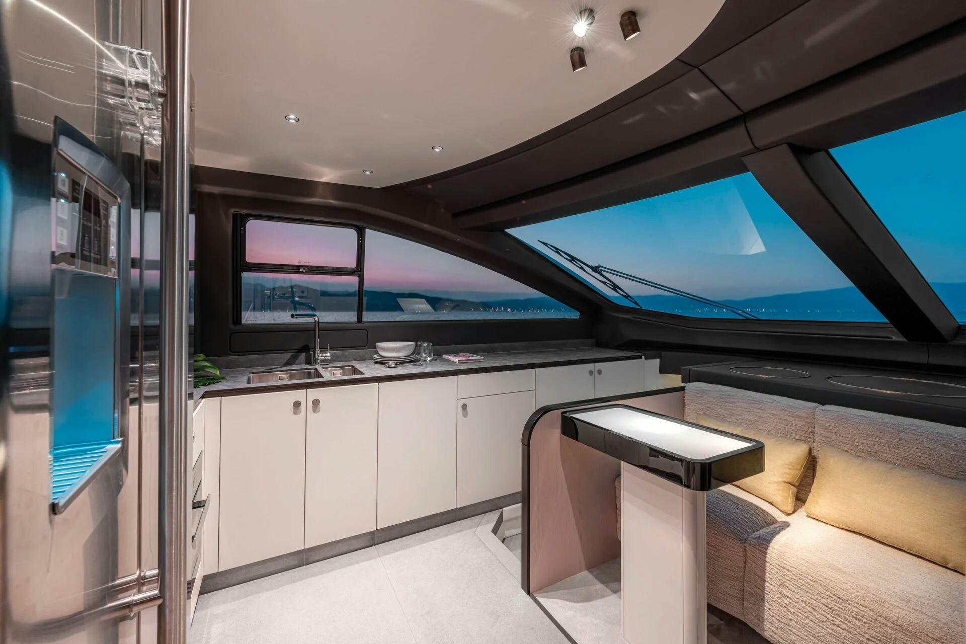 Interior AZIMUT 78 image 16