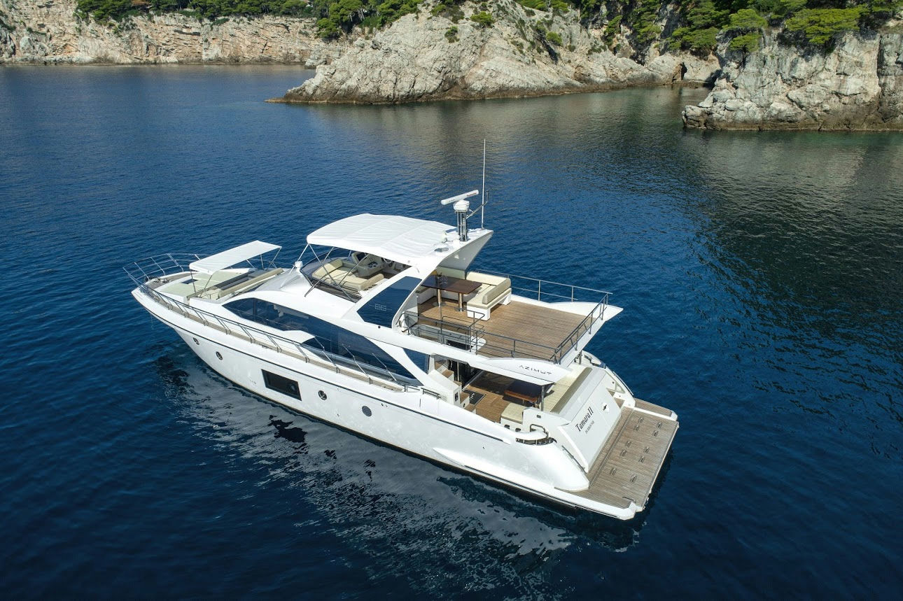 Dubrovnik Charter Azimut 66 exterior
