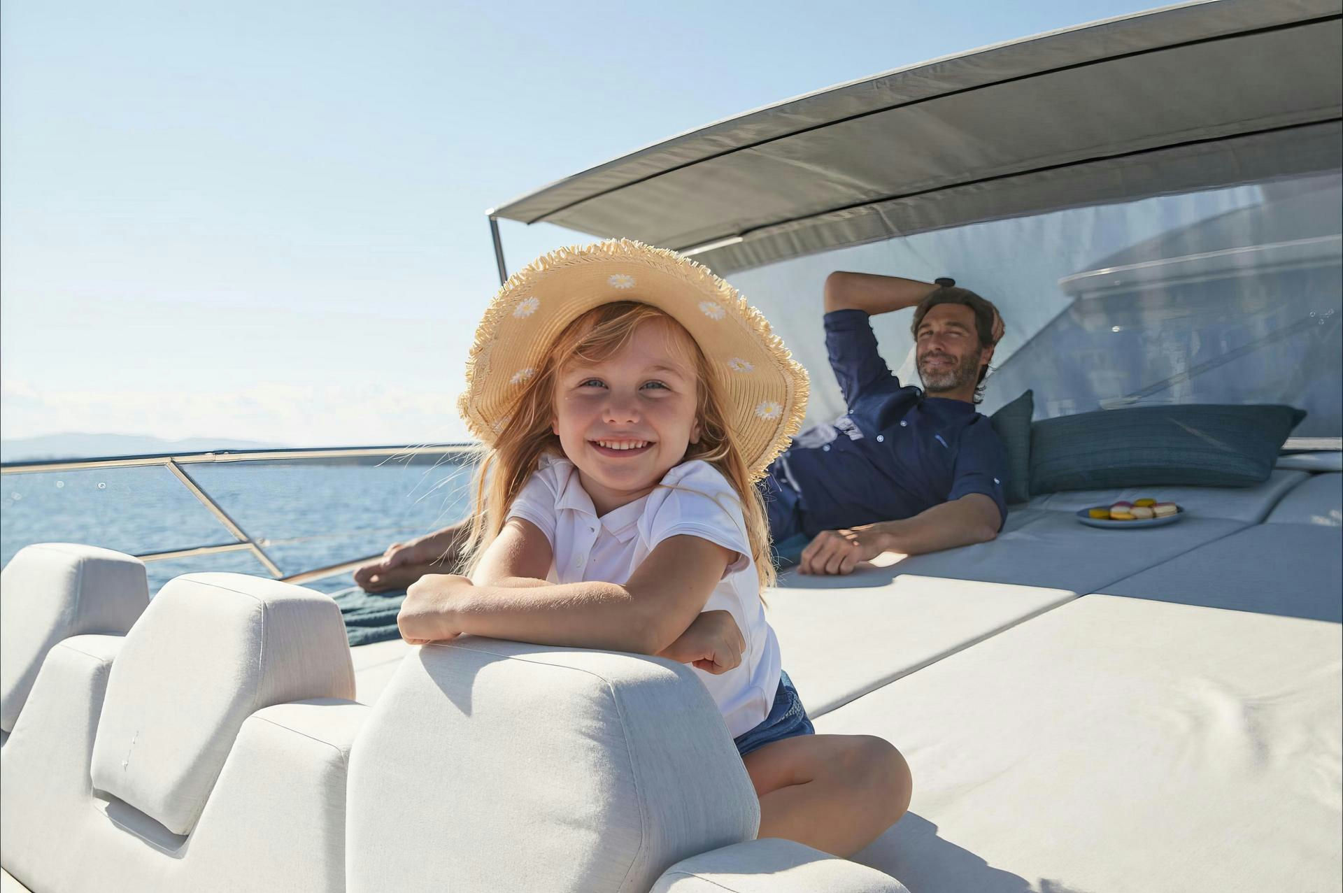 Exterior Prestige 690 image 5