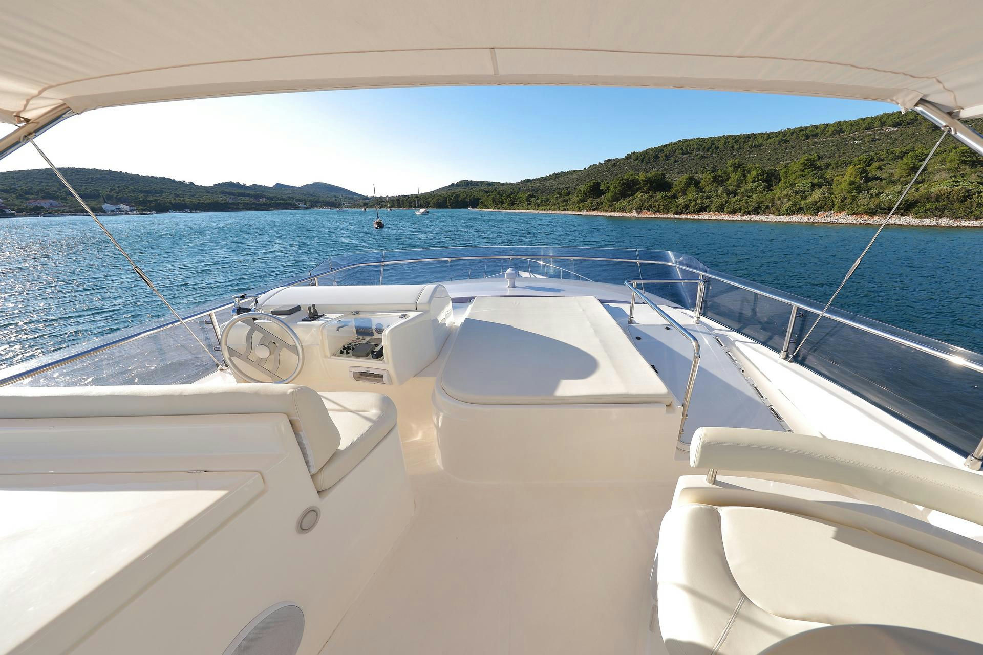 Exterior Ferretti 681 image 7