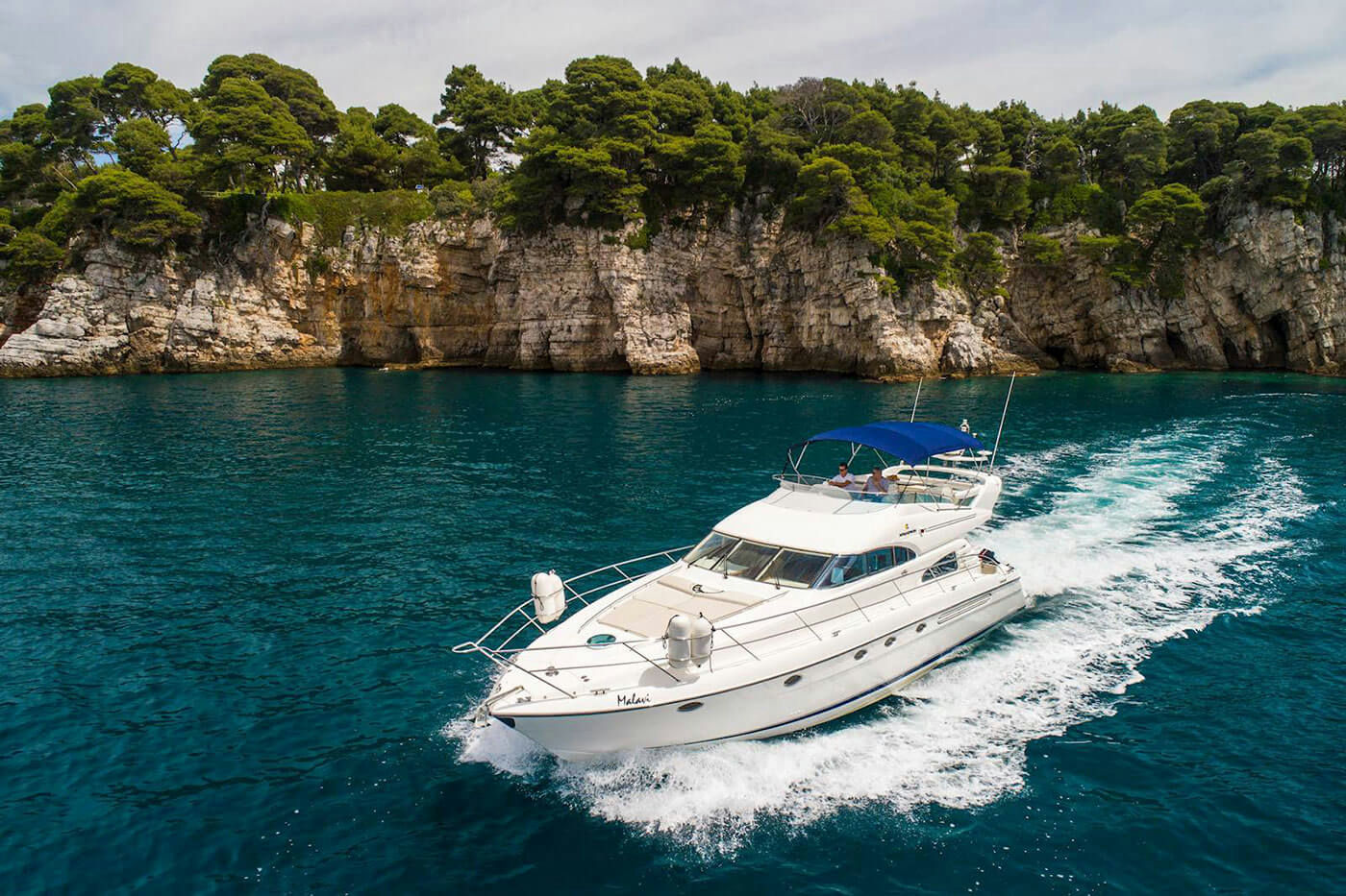 Fairline Squadron 55 photo 4