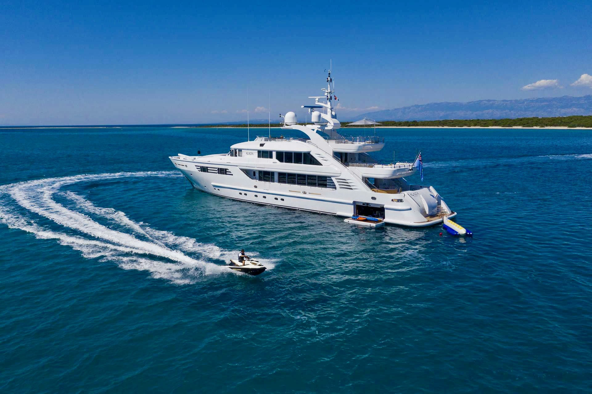 Yacht designers in our fleet inline image 3