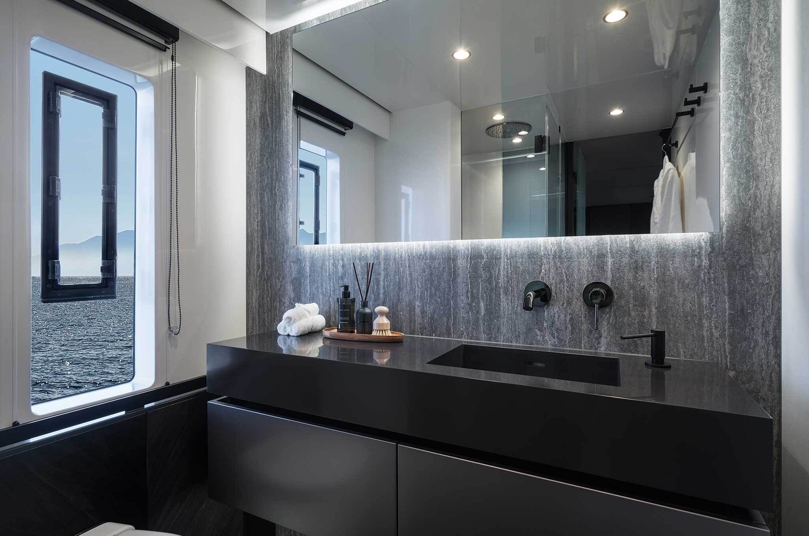 Interior undefined image 22