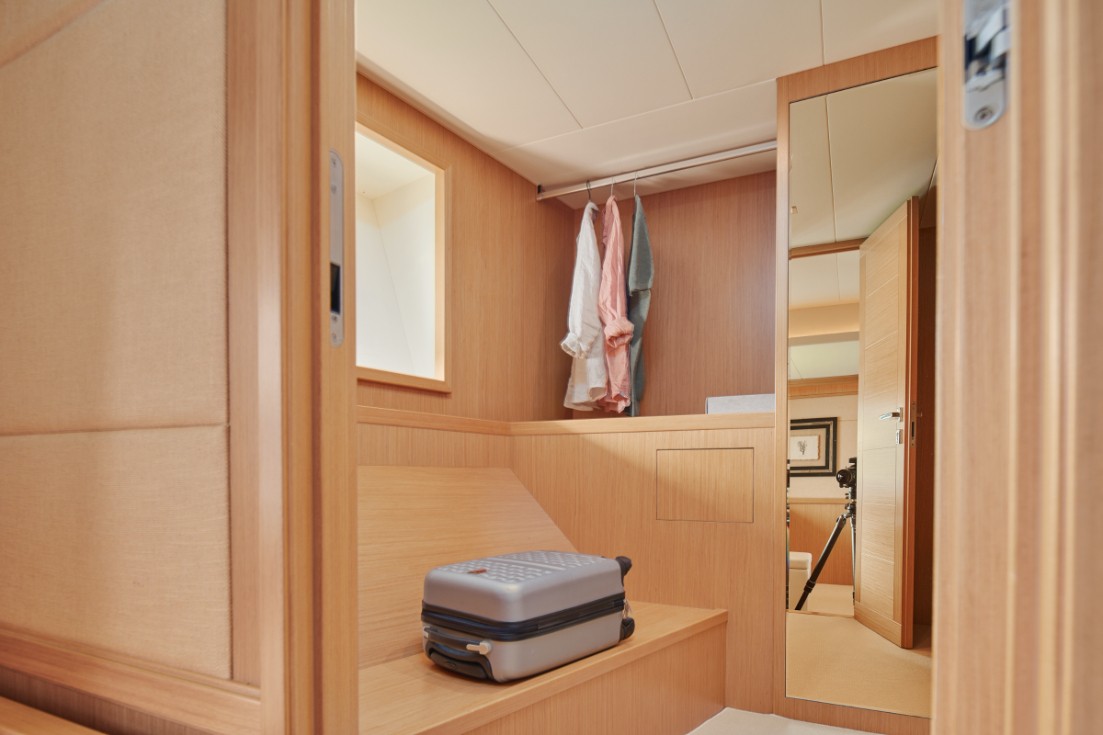 Interior undefined image 38