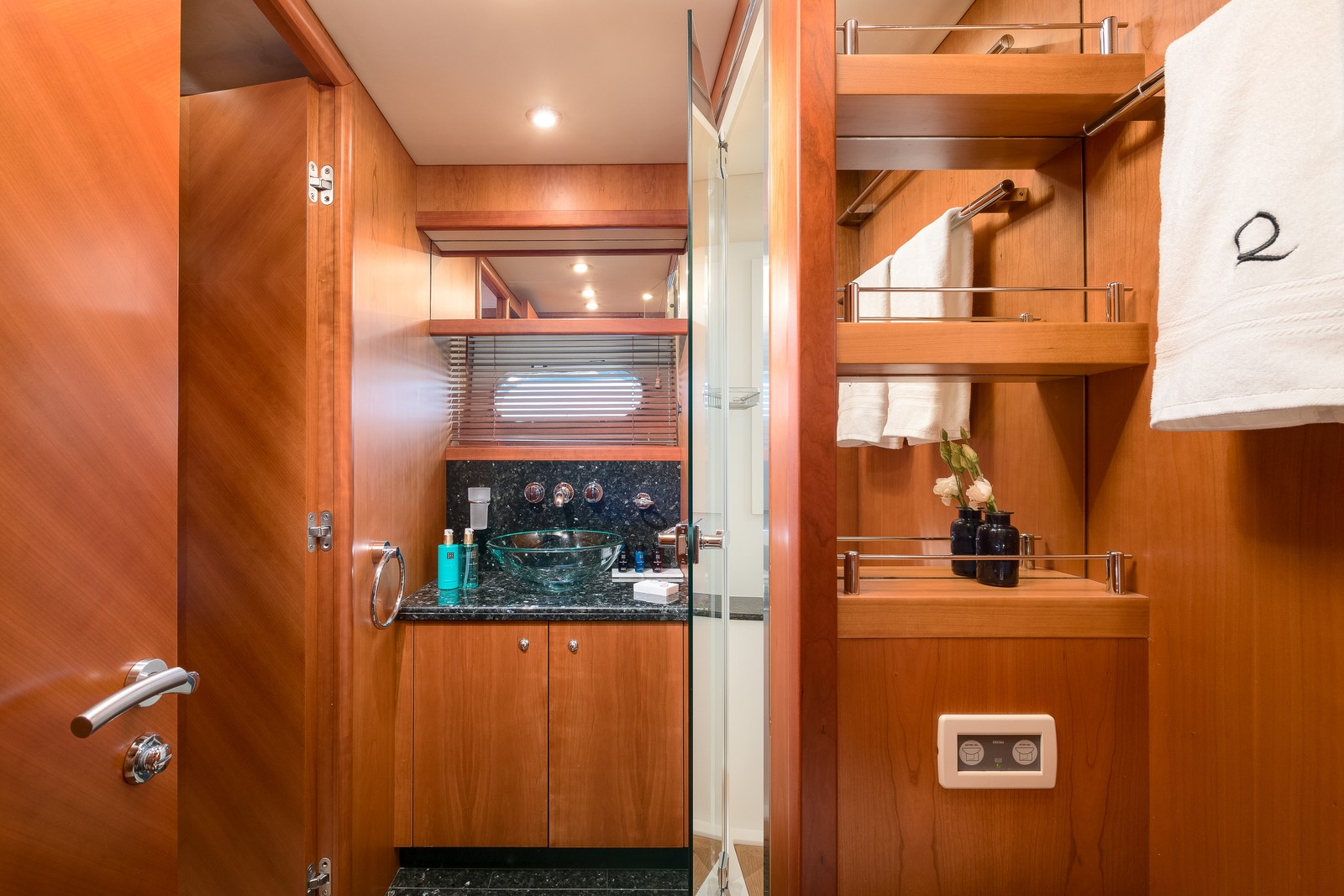 Interior undefined image 38