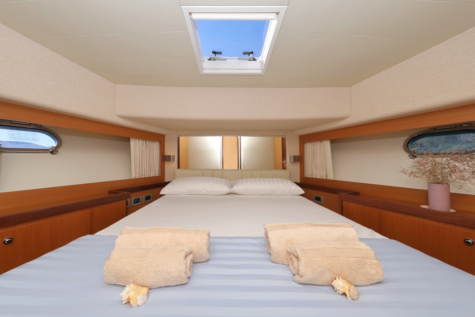 Interior undefined image 23