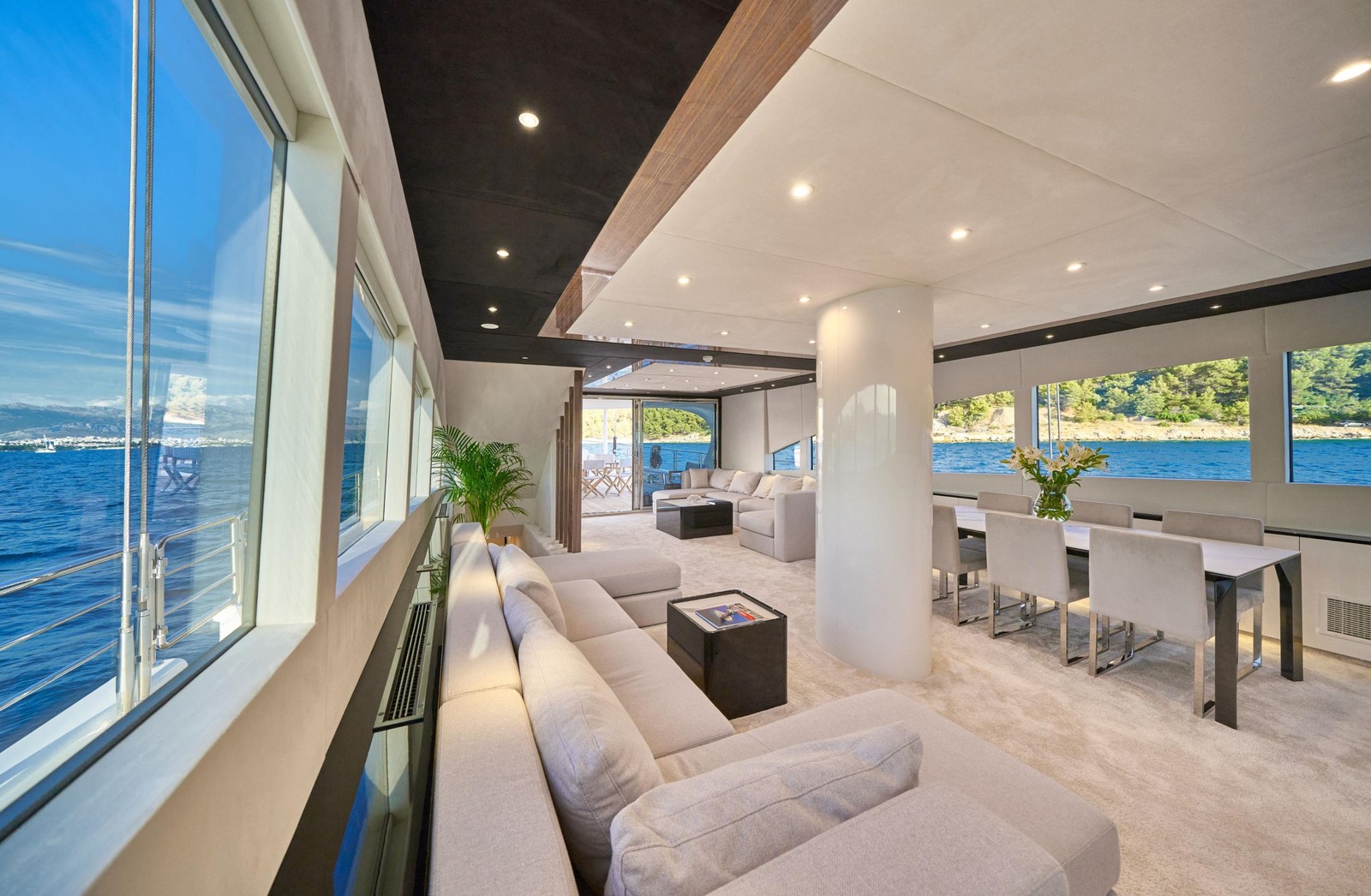 Interior undefined image 14